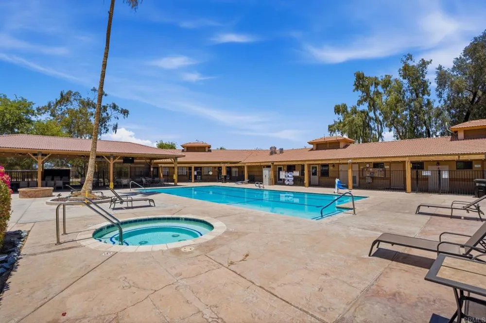1601 Drew Road #SPC 57 El Centro, CA 92243
