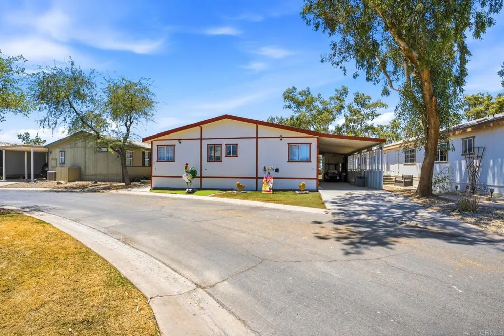 1601 Drew Road #SPC 57 El Centro, CA 92243