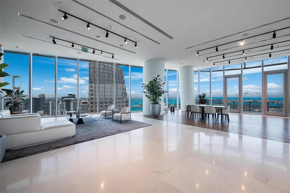 300 E Biscayne Blvd Way #5101 Miami, FL 33131