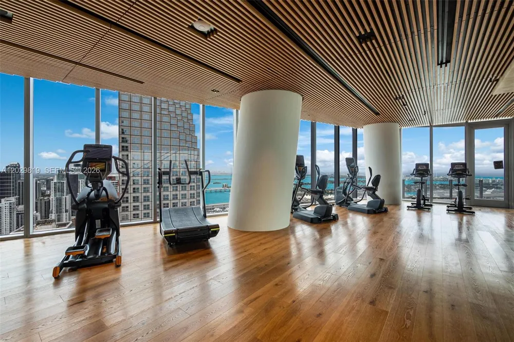 300 E Biscayne Blvd Way #5101 Miami, FL 33131