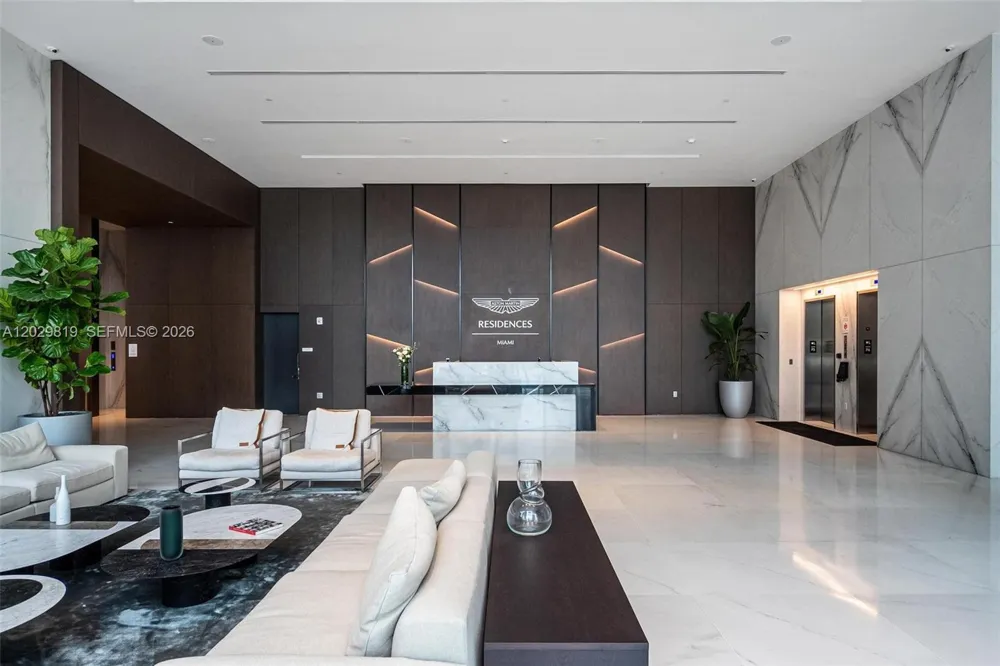 300 E Biscayne Blvd Way #5101 Miami, FL 33131