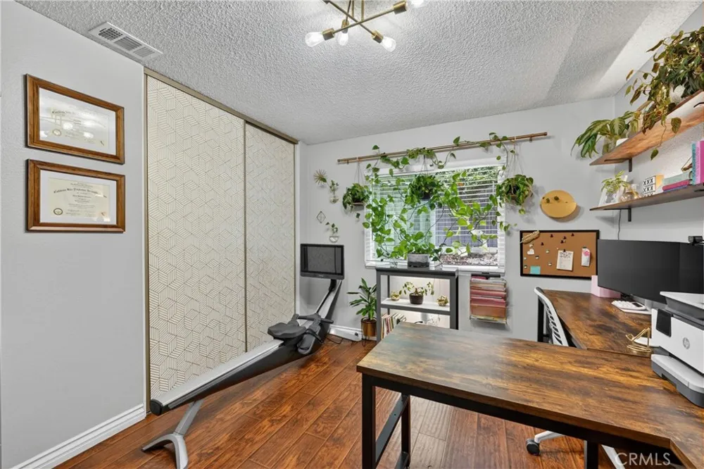 1817 Solano Ontario, CA 91764