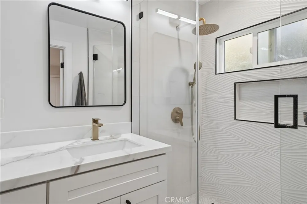 10618 El Toro Fountain Valley, CA 92708