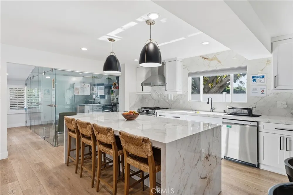 10618 El Toro Fountain Valley, CA 92708