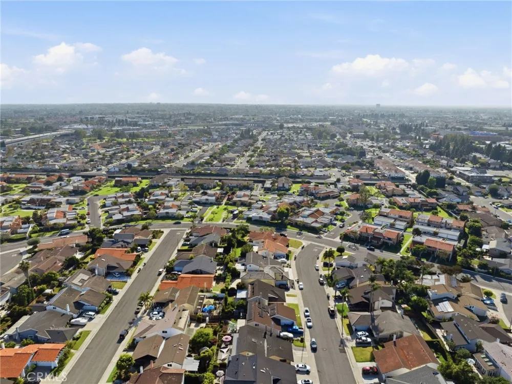 10618 El Toro Fountain Valley, CA 92708
