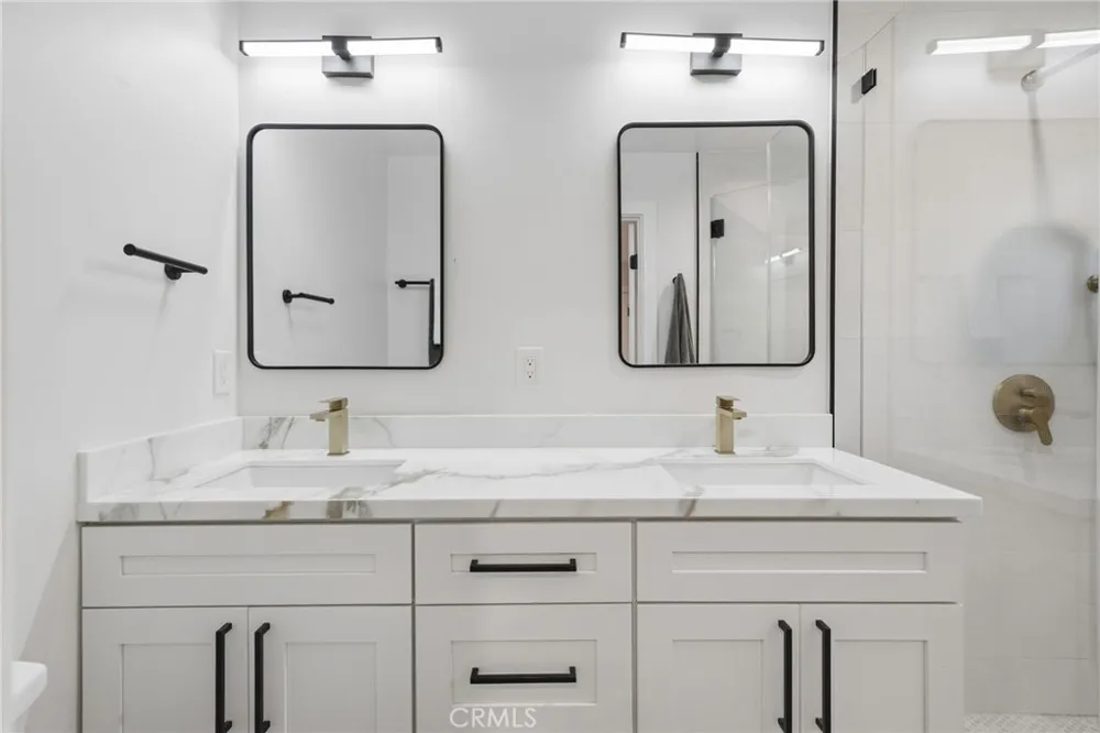 10618 El Toro Fountain Valley, CA 92708