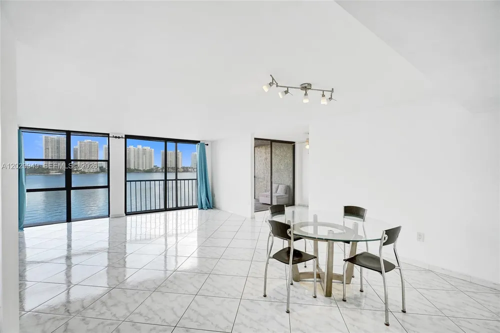 17500 Bay Rd #S403 Sunny Isles Beach, FL 33160