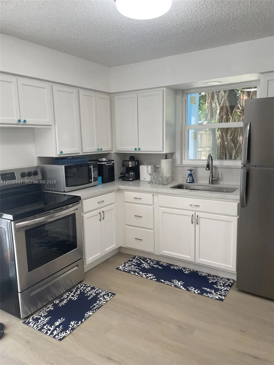 710 Barcelona Rd #Bottom Key Largo, FL 33037