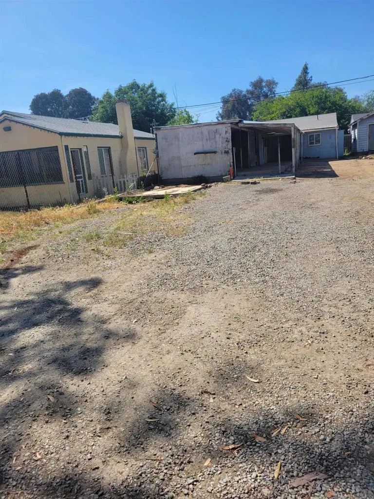 919 D STREET Ramona, CA 92065