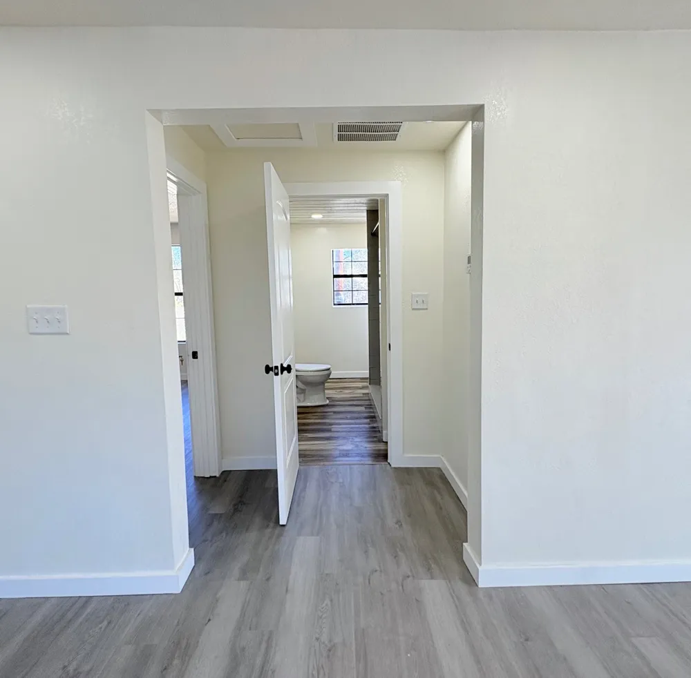 905 2nd St Graham, TX 76450
