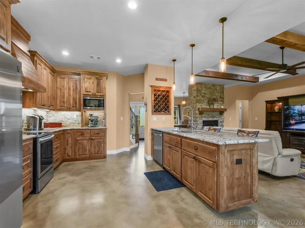 105 Rock House Road Bennington, OK 74723