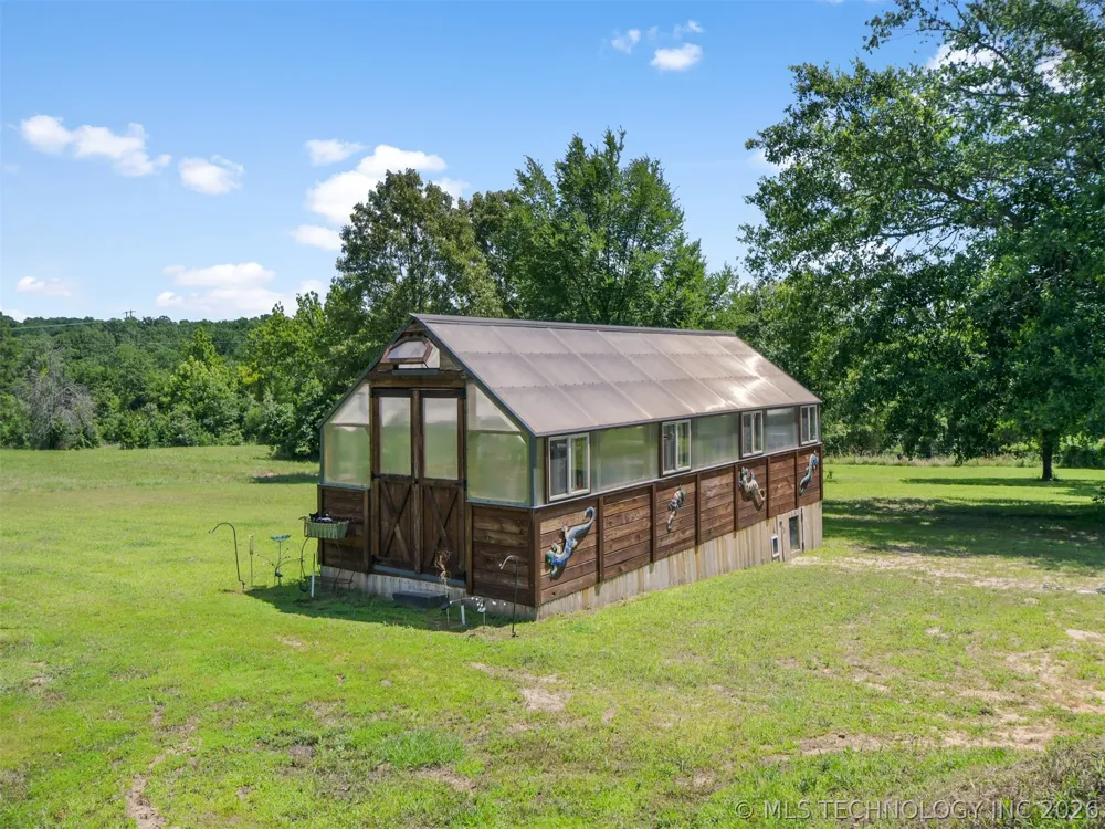 105 Rock House Road Bennington, OK 74723