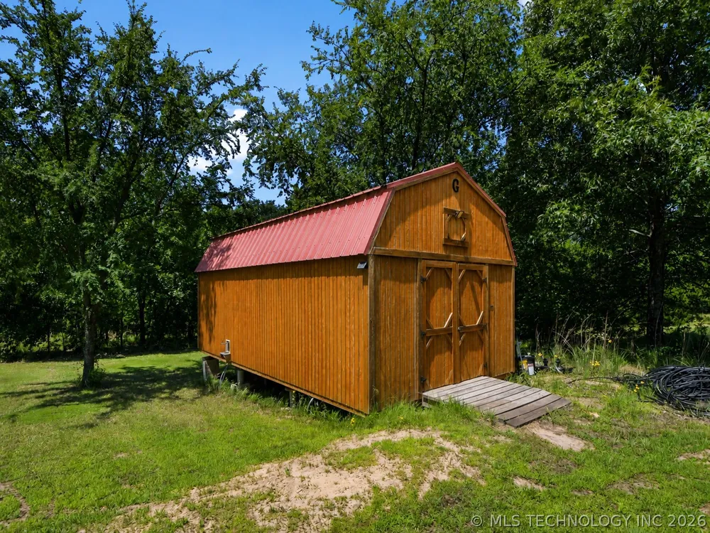105 Rock House Road Bennington, OK 74723