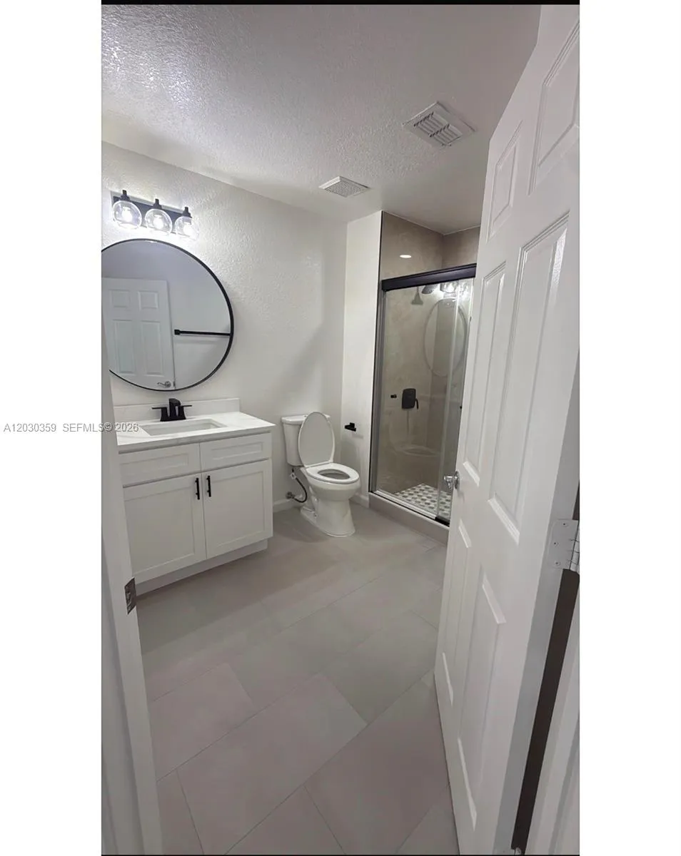 6388 Castelven #104 Other City - In The State Of Florida, FL 32835
