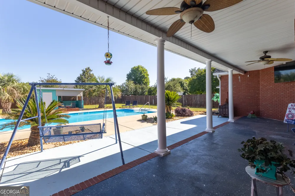 110 Westward PT Kathleen, GA 31047
