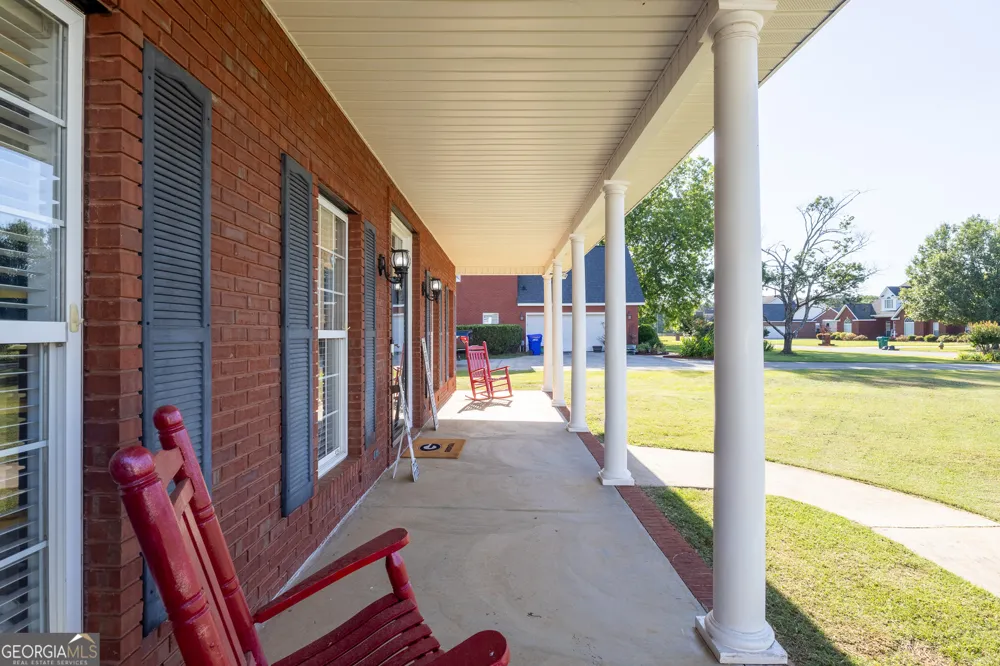 110 Westward PT Kathleen, GA 31047