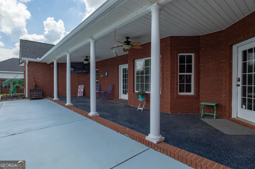 110 Westward PT Kathleen, GA 31047