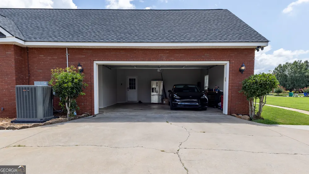 110 Westward PT Kathleen, GA 31047