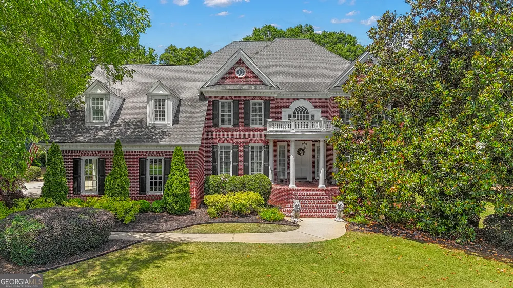 110 Turnberry Circle
