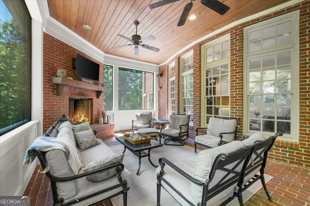 6315 Neely Meadows DR Peachtree Corners, GA 30092