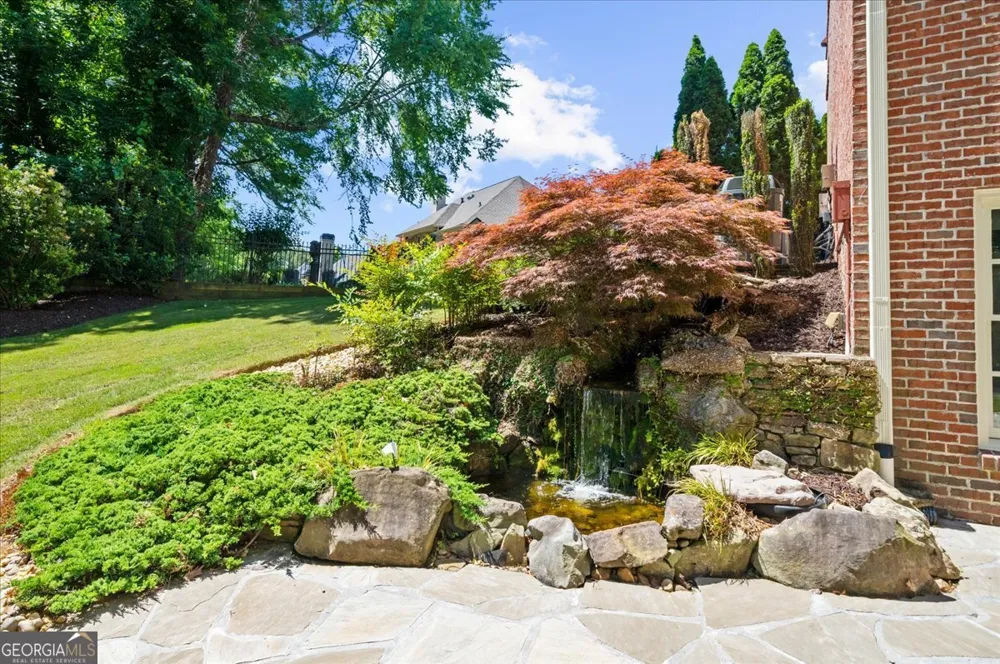6315 Neely Meadows DR Peachtree Corners, GA 30092