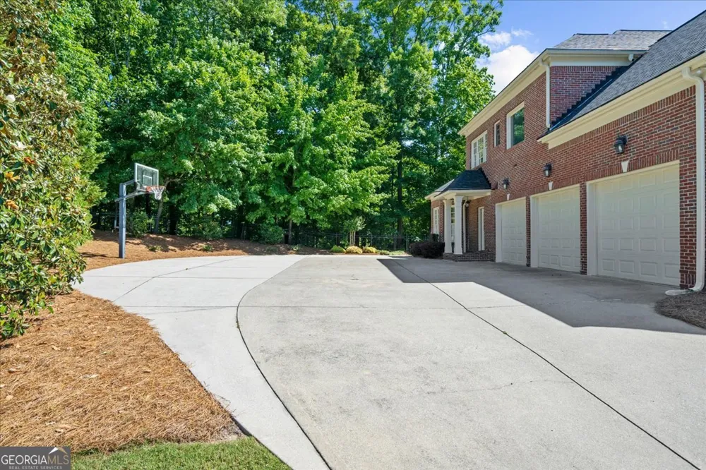6315 Neely Meadows DR Peachtree Corners, GA 30092