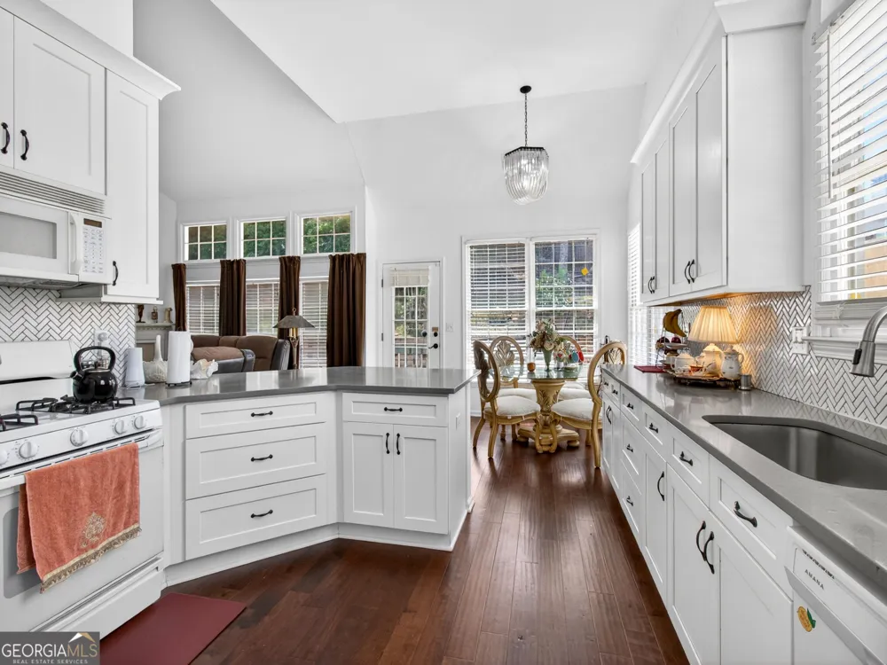 11370 Quailbrook Chase Duluth, GA 30097