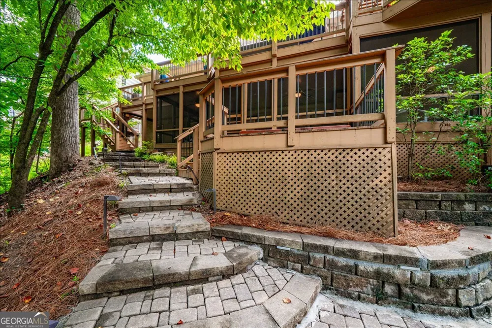 5640 Sandown WAY Johns Creek, GA 30097