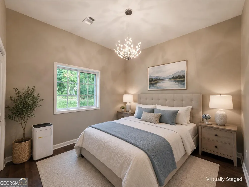5589 River RD Ellenwood, GA 30294