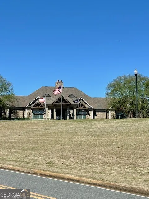 109 Heights AVE Forsyth, GA 31029