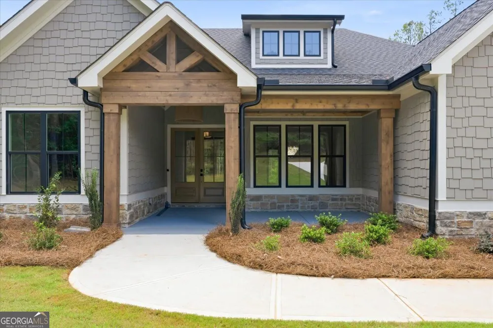 109 Heights AVE Forsyth, GA 31029