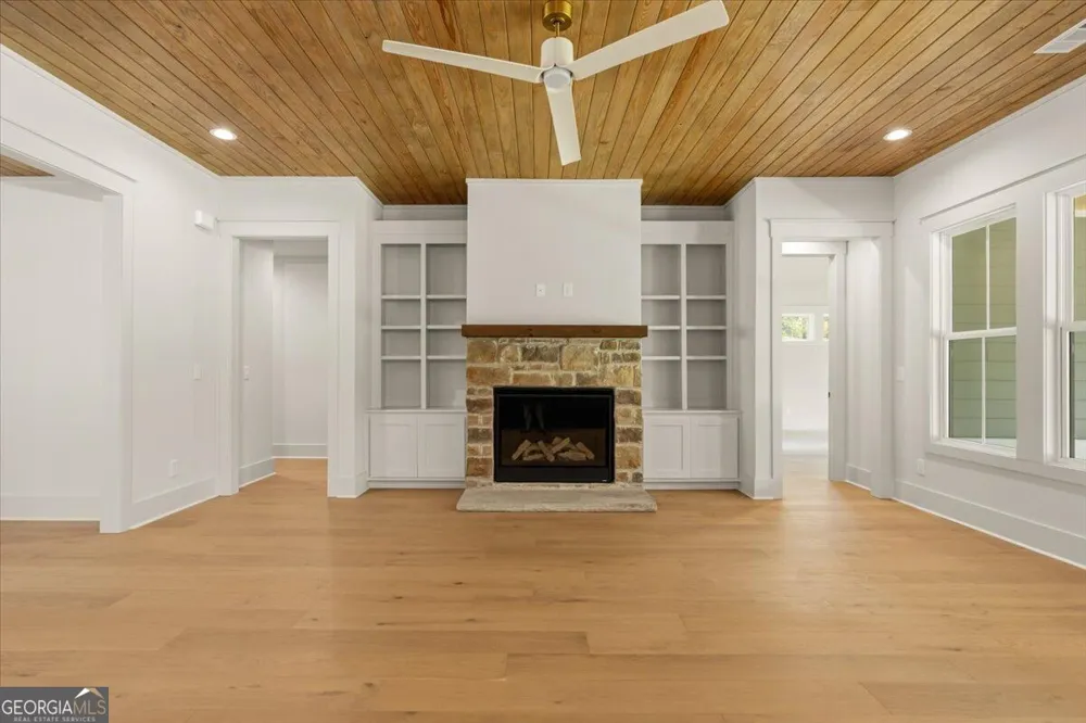 109 Heights AVE Forsyth, GA 31029