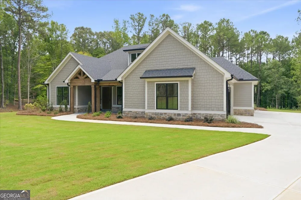 109 Heights AVE Forsyth, GA 31029