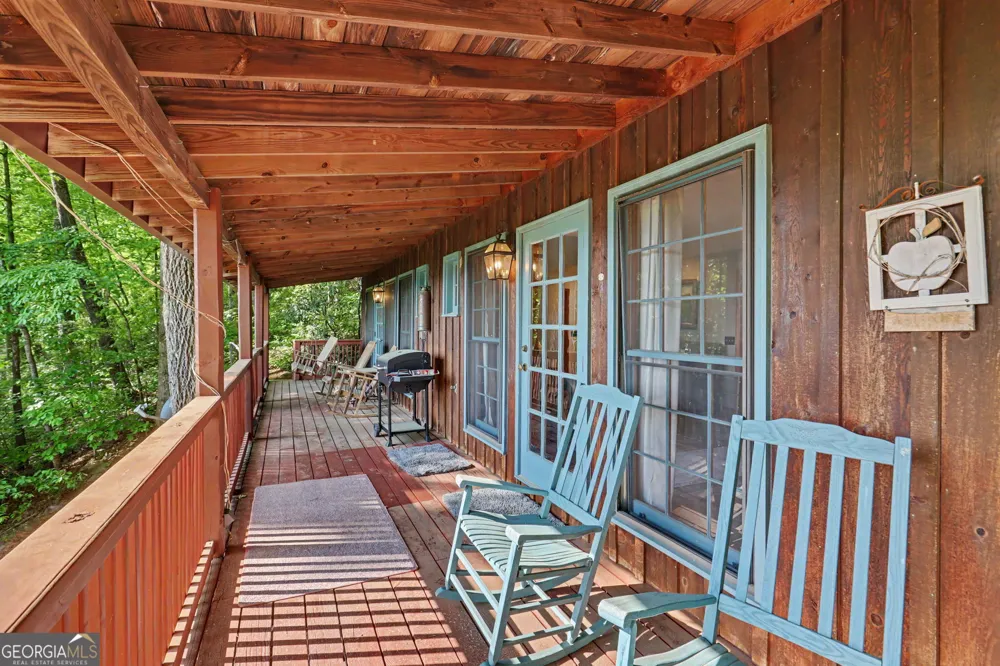 44 Laquinta LN Dillard, GA 30537