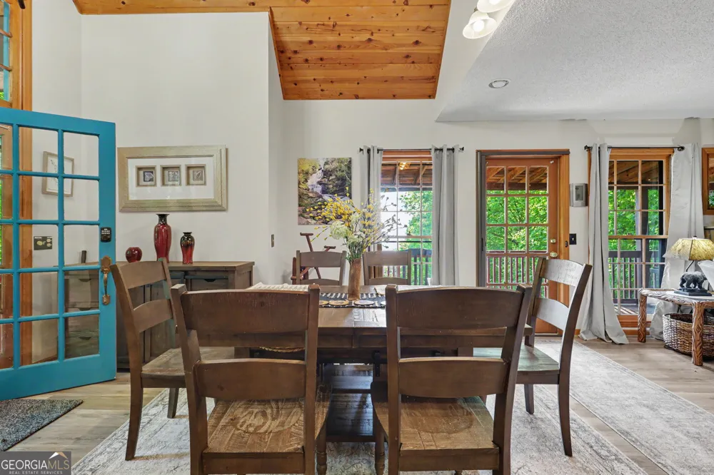 44 Laquinta LN Dillard, GA 30537