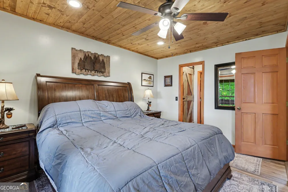 44 Laquinta LN Dillard, GA 30537