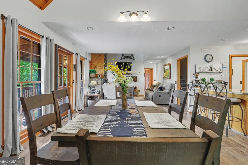 44 Laquinta LN Dillard, GA 30537