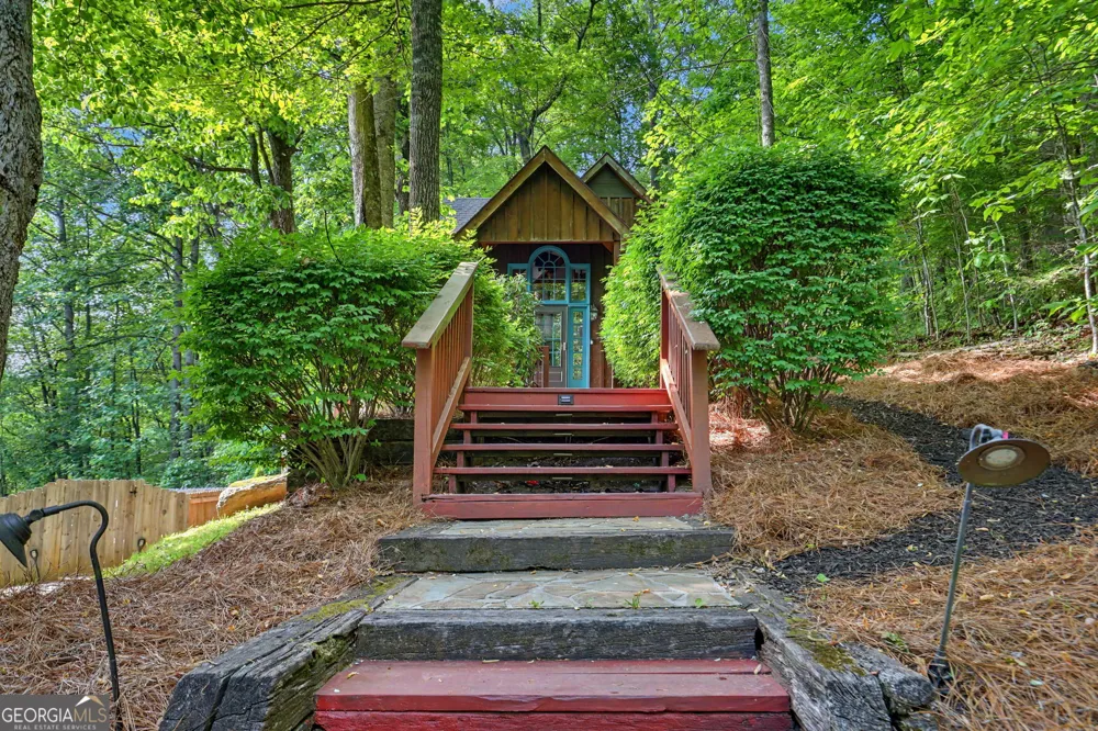 44 Laquinta LN Dillard, GA 30537