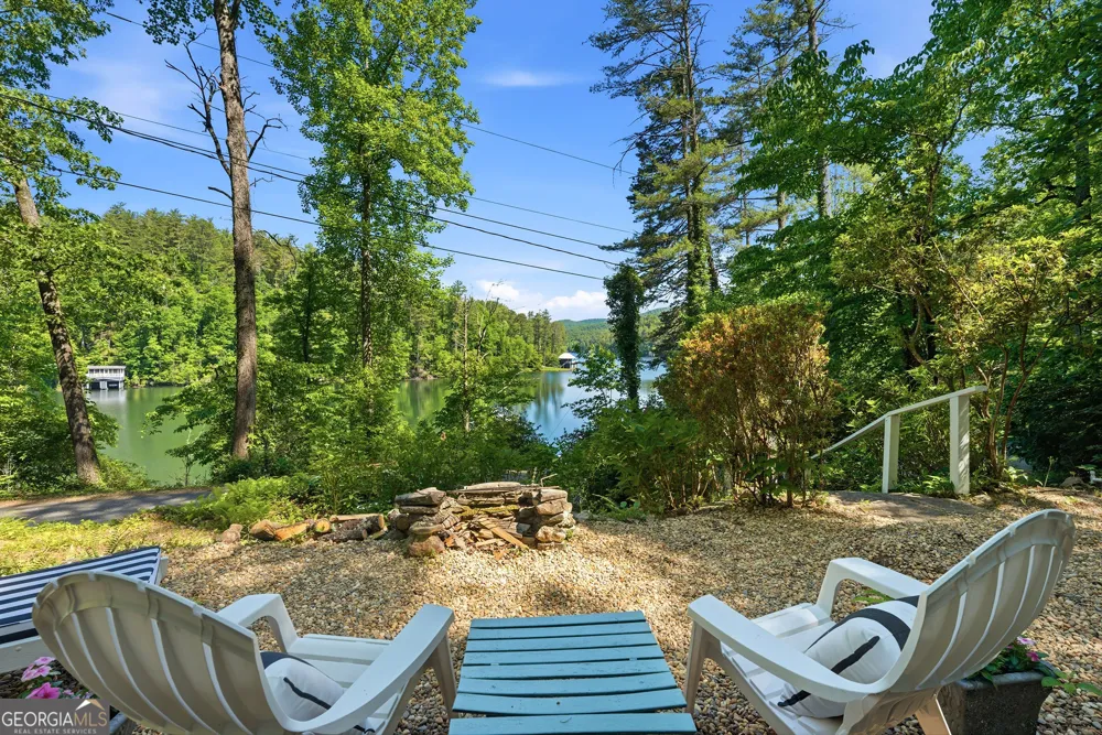 6448 Crow Creek RD Lakemont, GA 30552