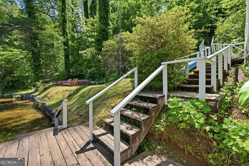 6448 Crow Creek RD Lakemont, GA 30552