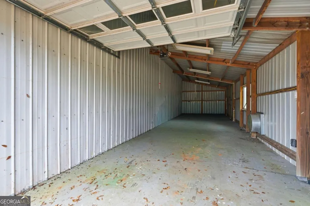 1295 Double Bridge RD Winder, GA 30680