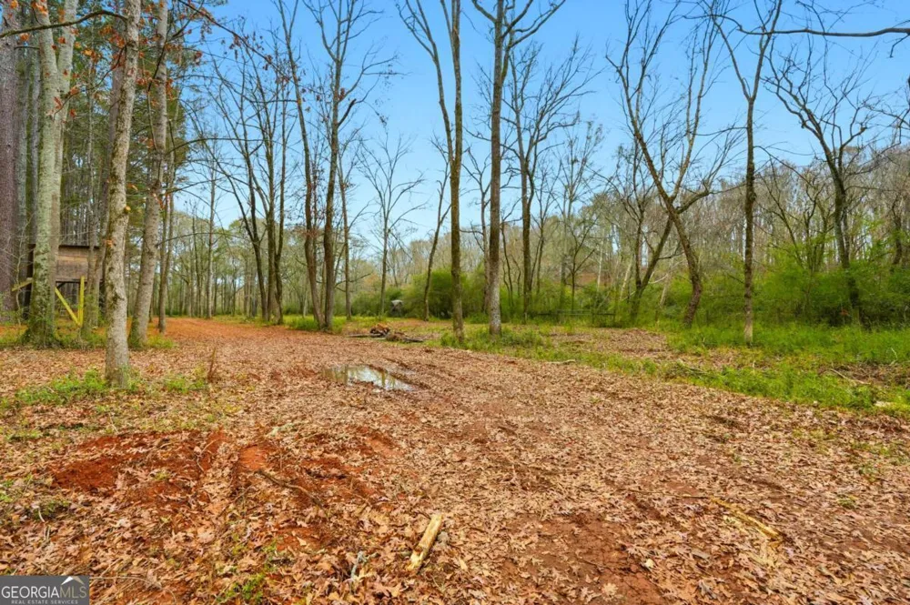 1295 Double Bridge RD Winder, GA 30680