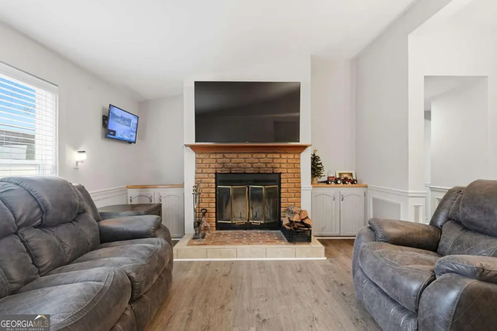 1295 Double Bridge RD Winder, GA 30680