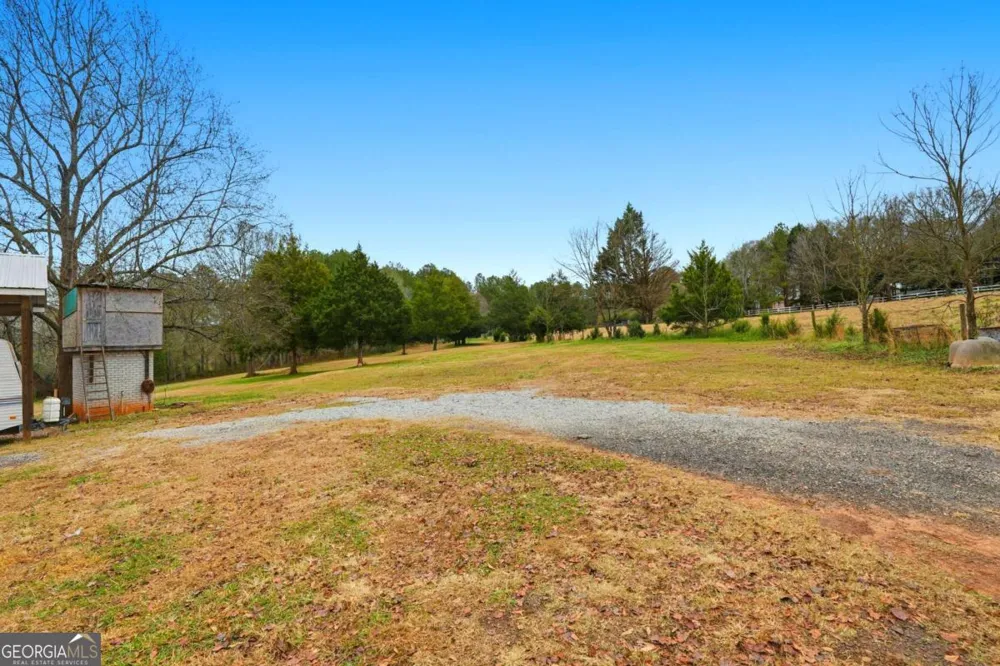 1295 Double Bridge RD Winder, GA 30680