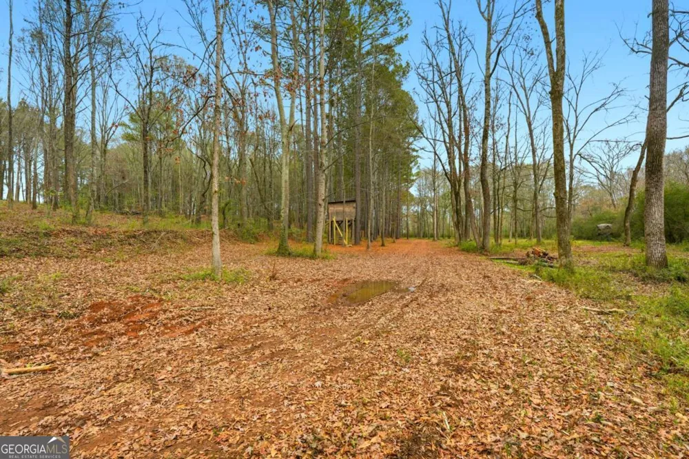 1295 Double Bridge RD Winder, GA 30680