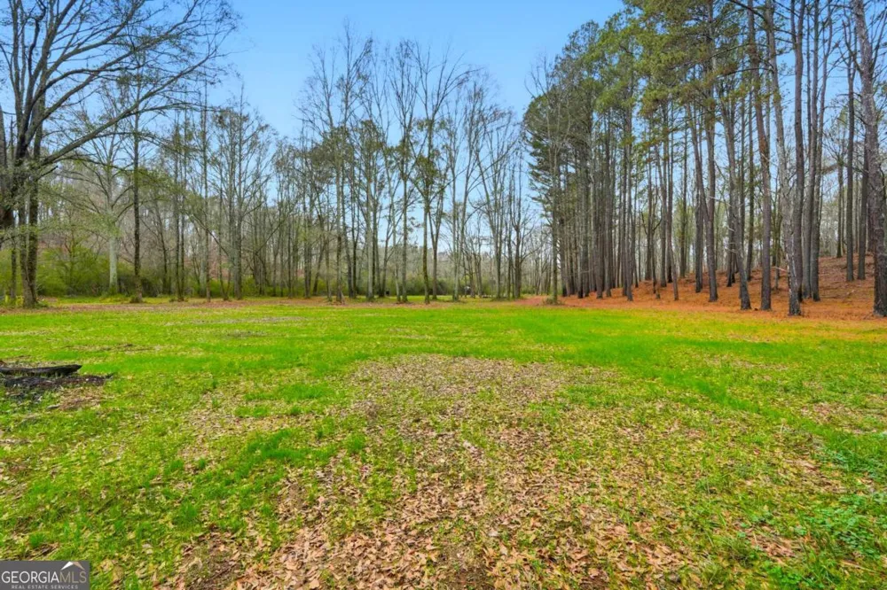 1295 Double Bridge RD Winder, GA 30680