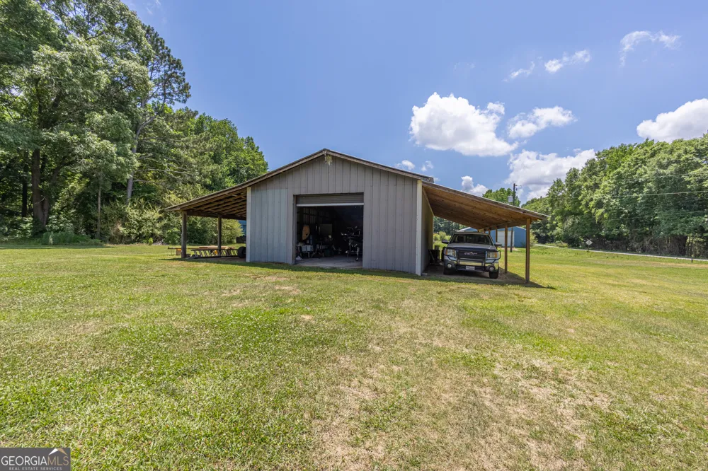 16506 County Road 82 Newell, AL 36280