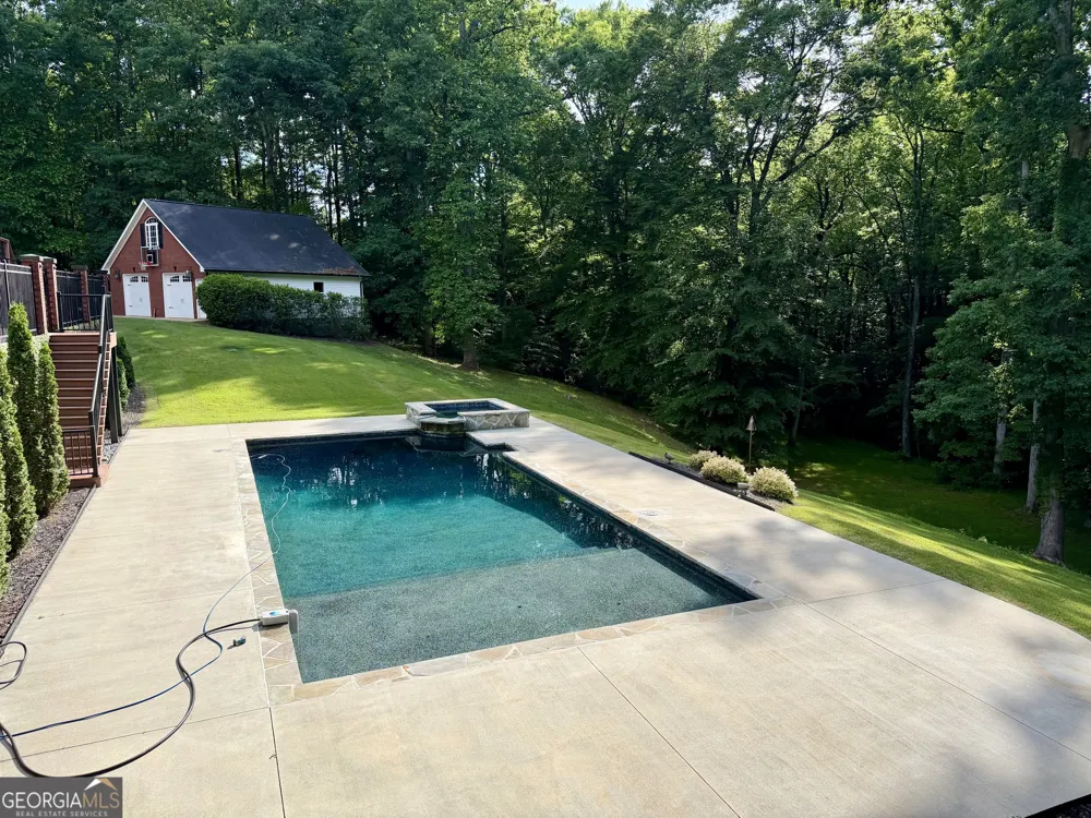 1836 Morningside Tr Elberton, GA 30635
