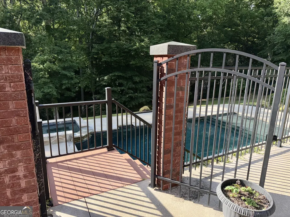 1836 Morningside Tr Elberton, GA 30635