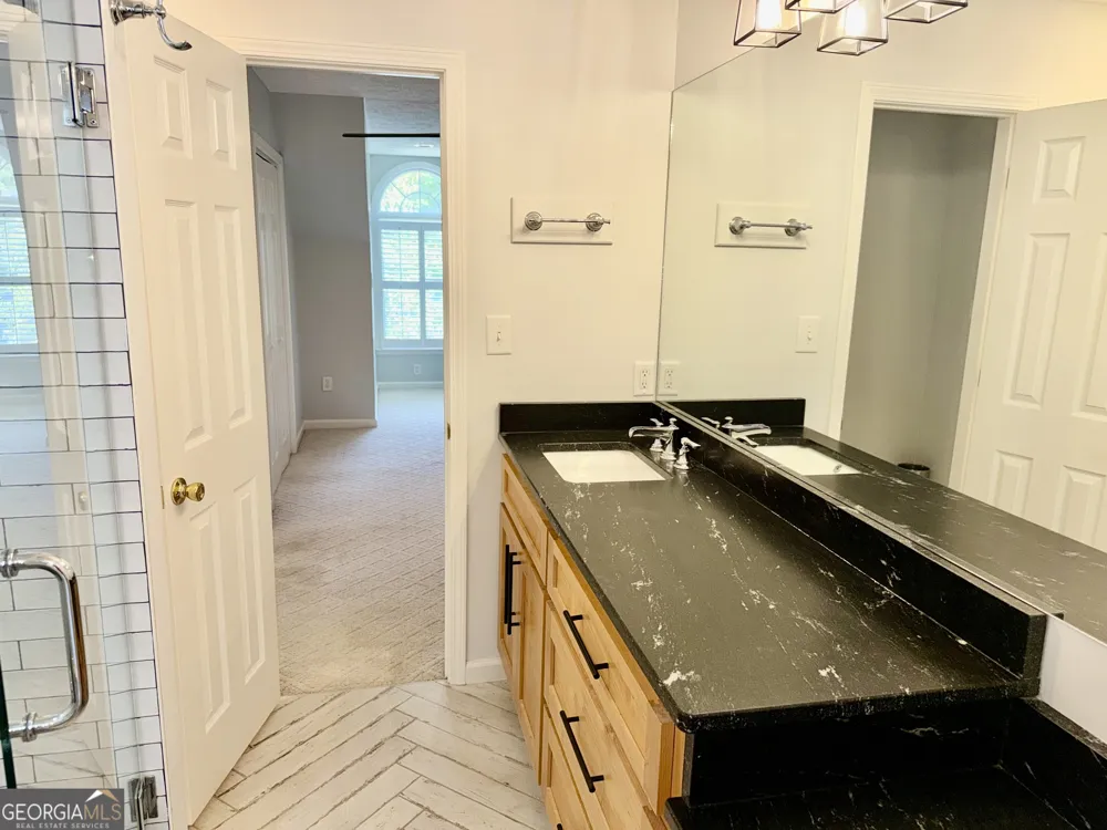 1836 Morningside Tr Elberton, GA 30635